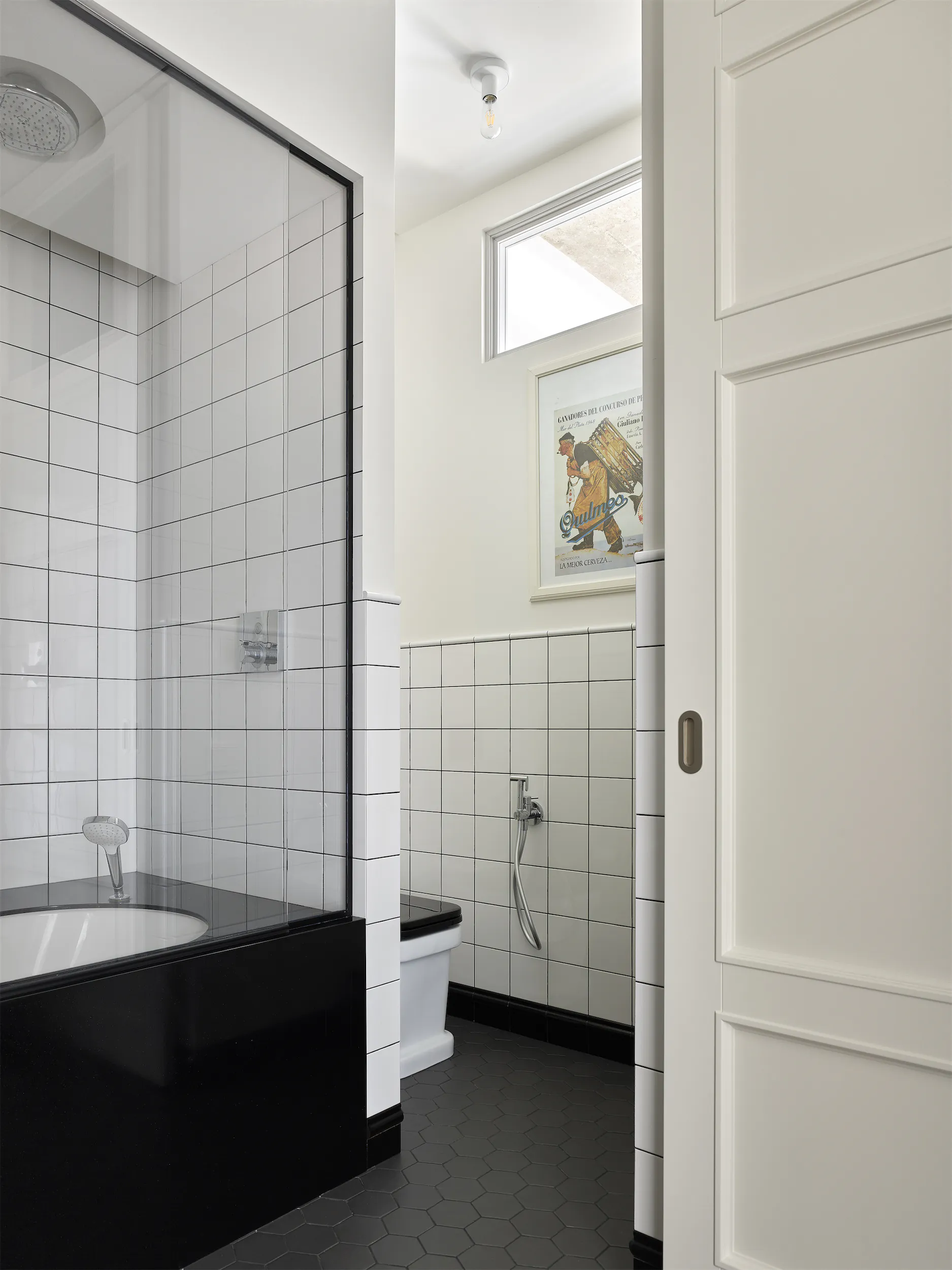 Квартира в историческом доме на Чистых прудах 9