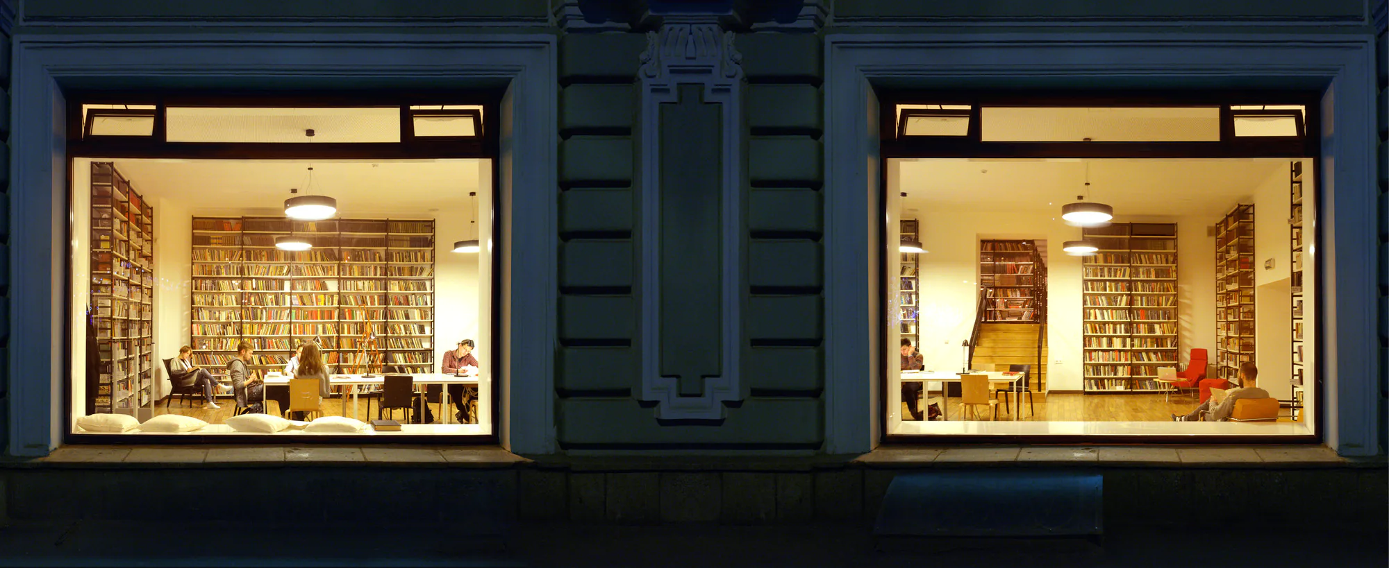 Библиотека им. Ф.М.Достоевского 8